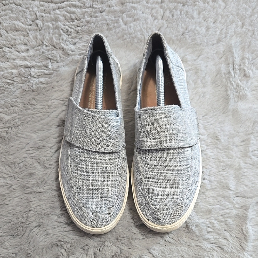 TOMS velcro sneakers shoes